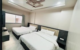 Chhatrachhaya Bhakt Niwas